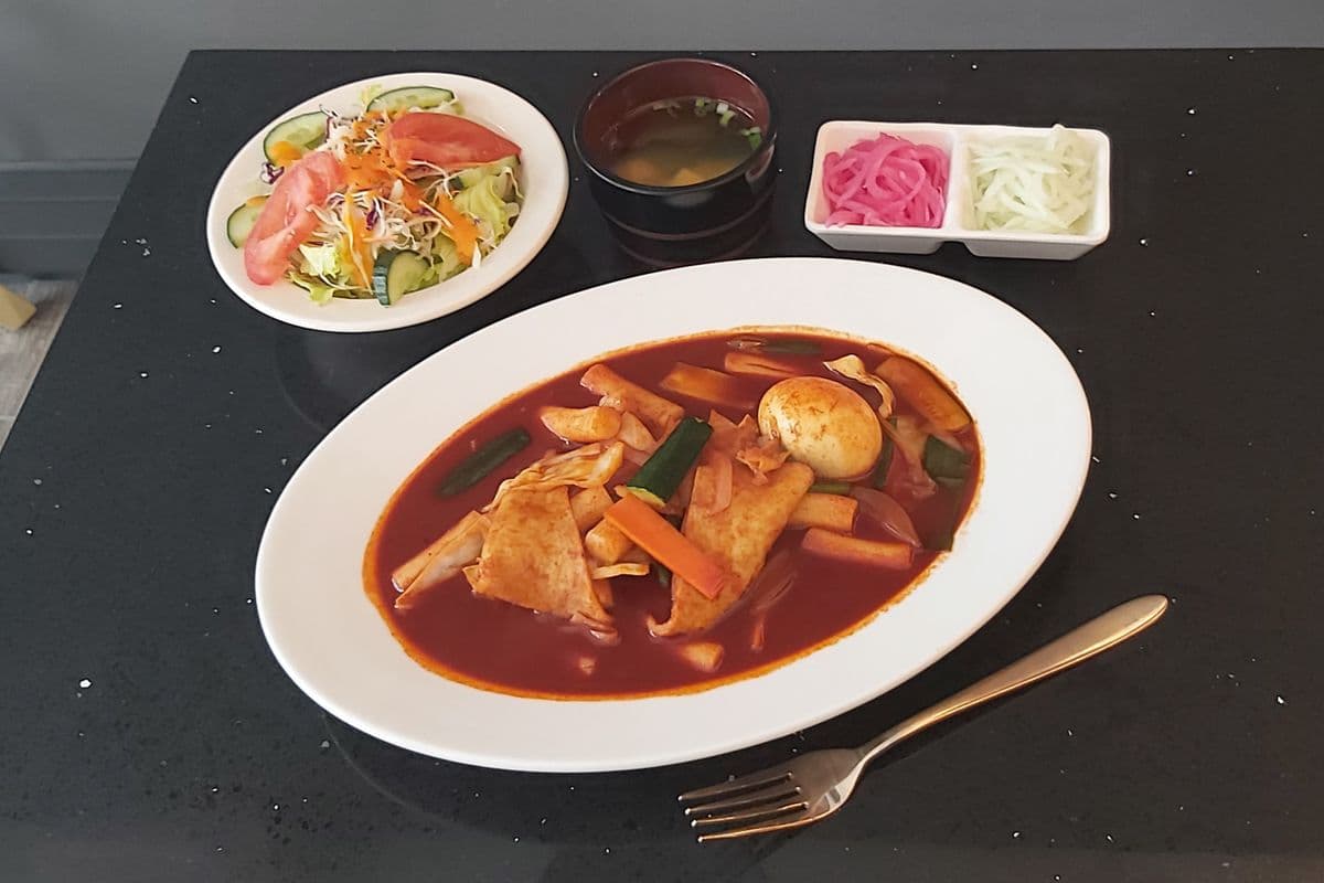 27. Tteokbokki