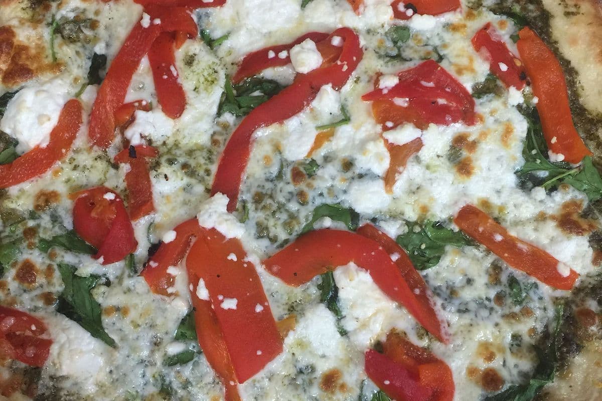 Two 11“ Calabrese pizza