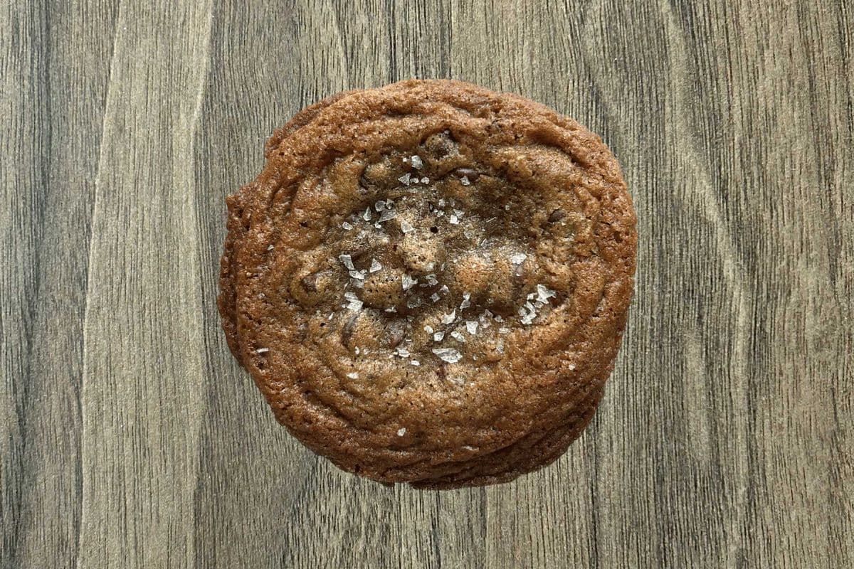 6 Brown Butter Chocolate Chip Cookies