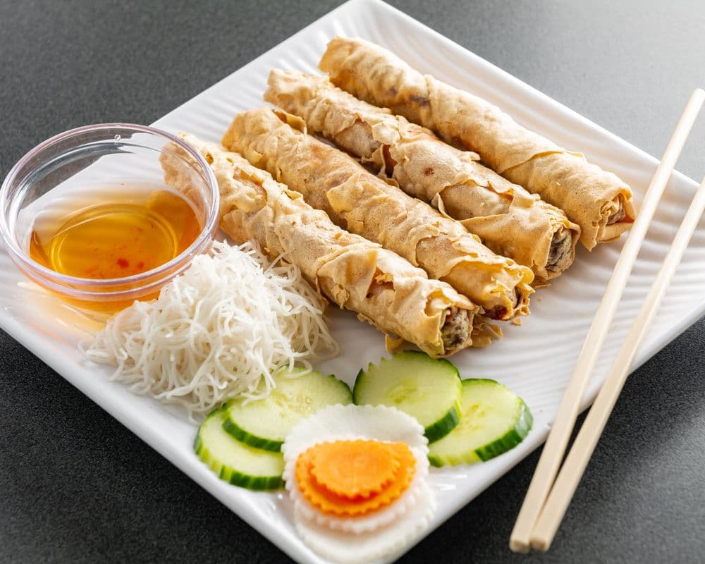 101. Vietnamese Style Deep-Fried Pork and Shrimp Spring Roll with Salad