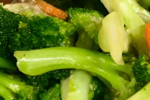 Broccoli with Garlic Sauce