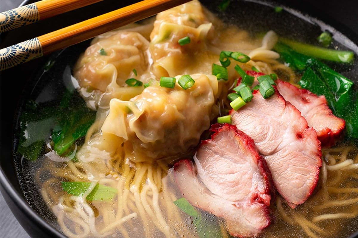 5. Wonton Noodle Soup Combo