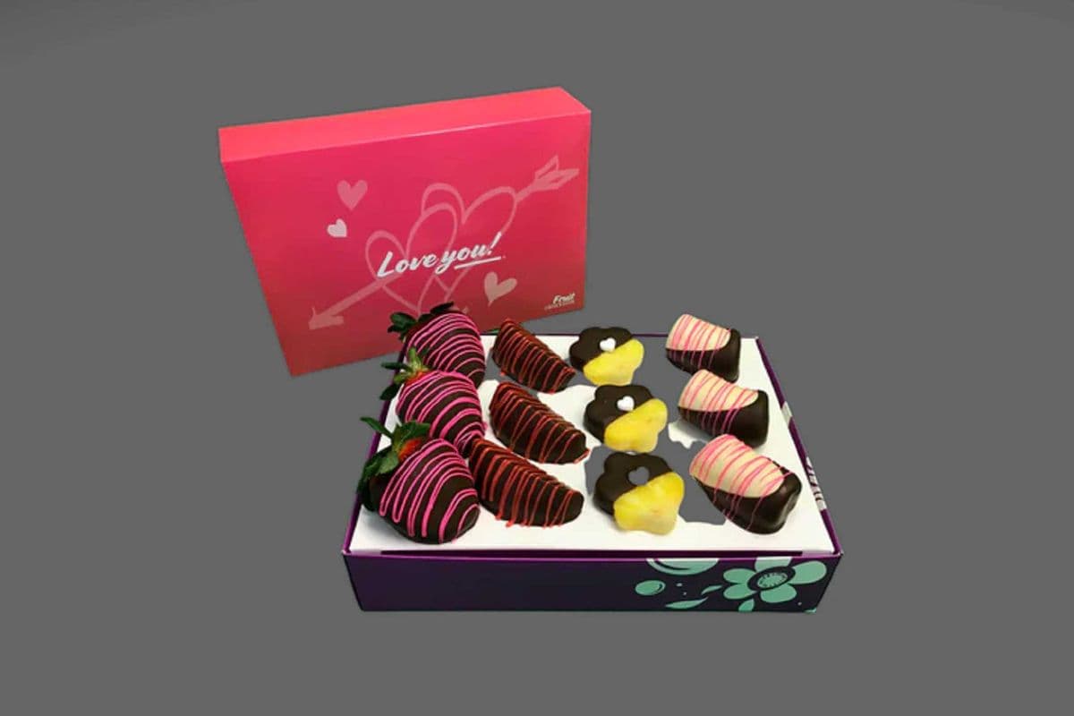 Dipped with Love (Dozen)