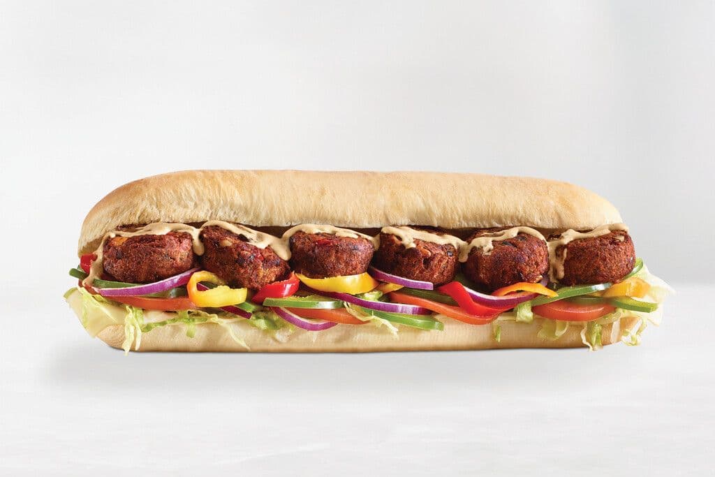 Large Tex-Mex Black Bean Sub Combo / Grand sandwich Tex-Mex aux haricots noirs