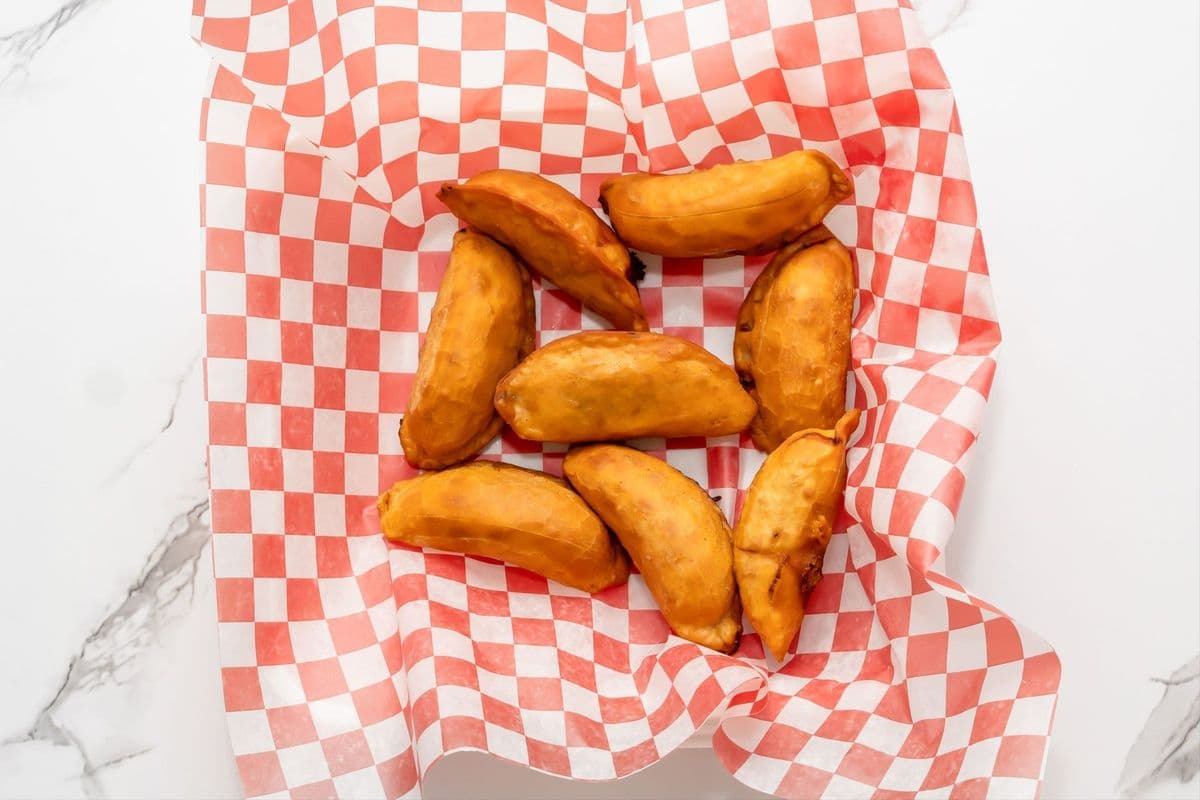Eight Pieces of Momo's Fried