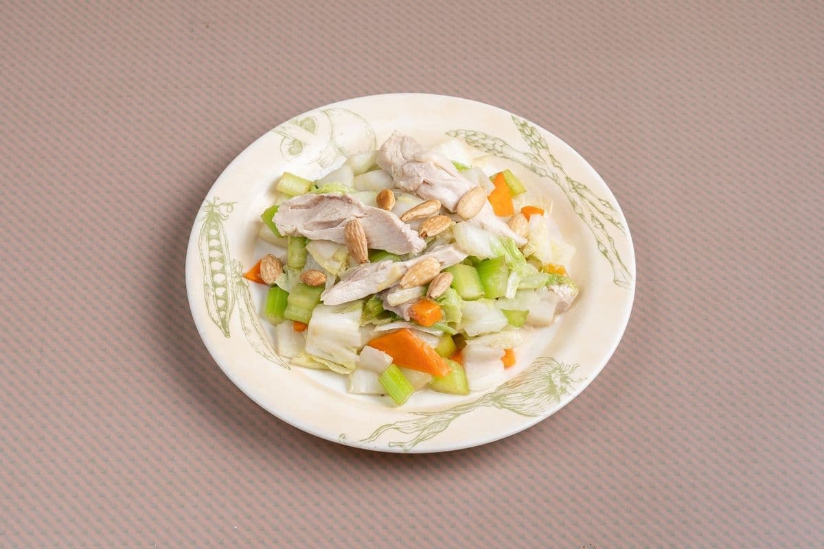 27. Poulet aux amandes / Chicken with Almonds