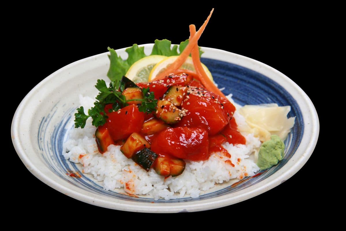 Spicy Salmon Don
