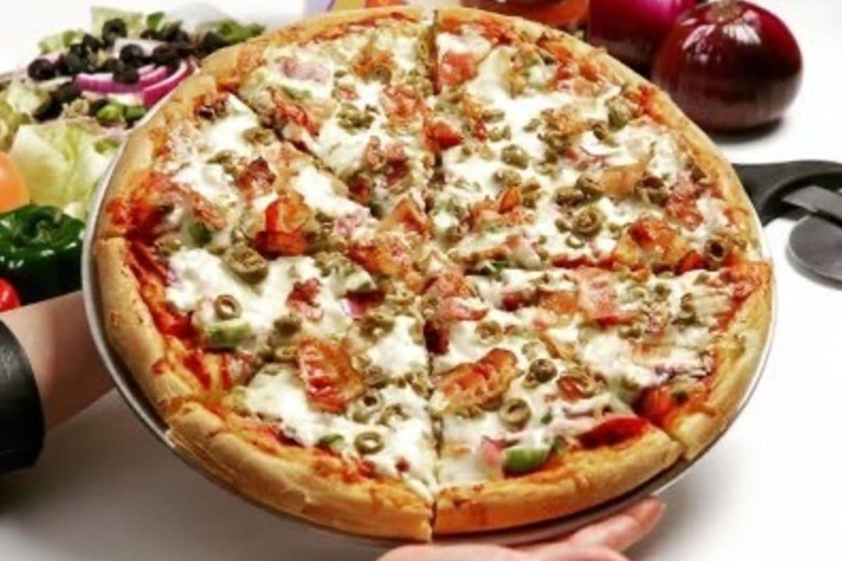 Large Vegetarian Pizza