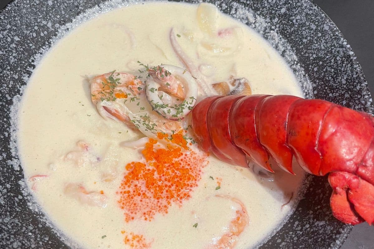 Creamy Lobster Udon
