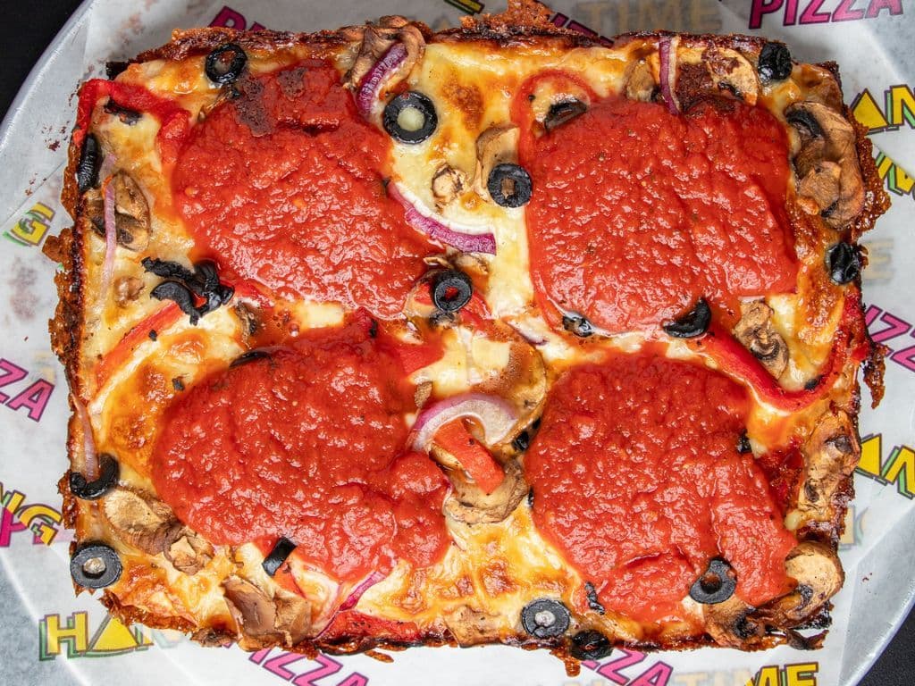 Pizza Carre Sauves Par Les Legumes | Saved By the Veggies Square Pizza
