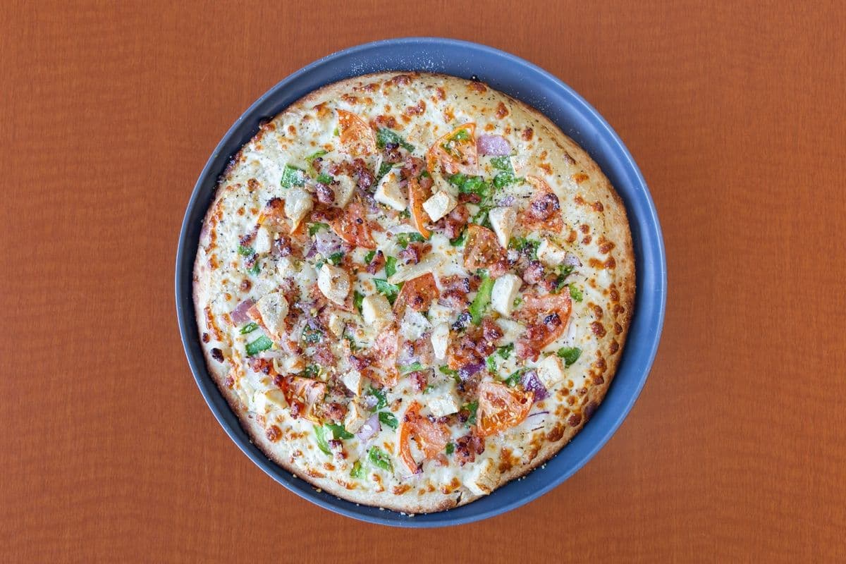 Small Chicken Caesar Pizza
