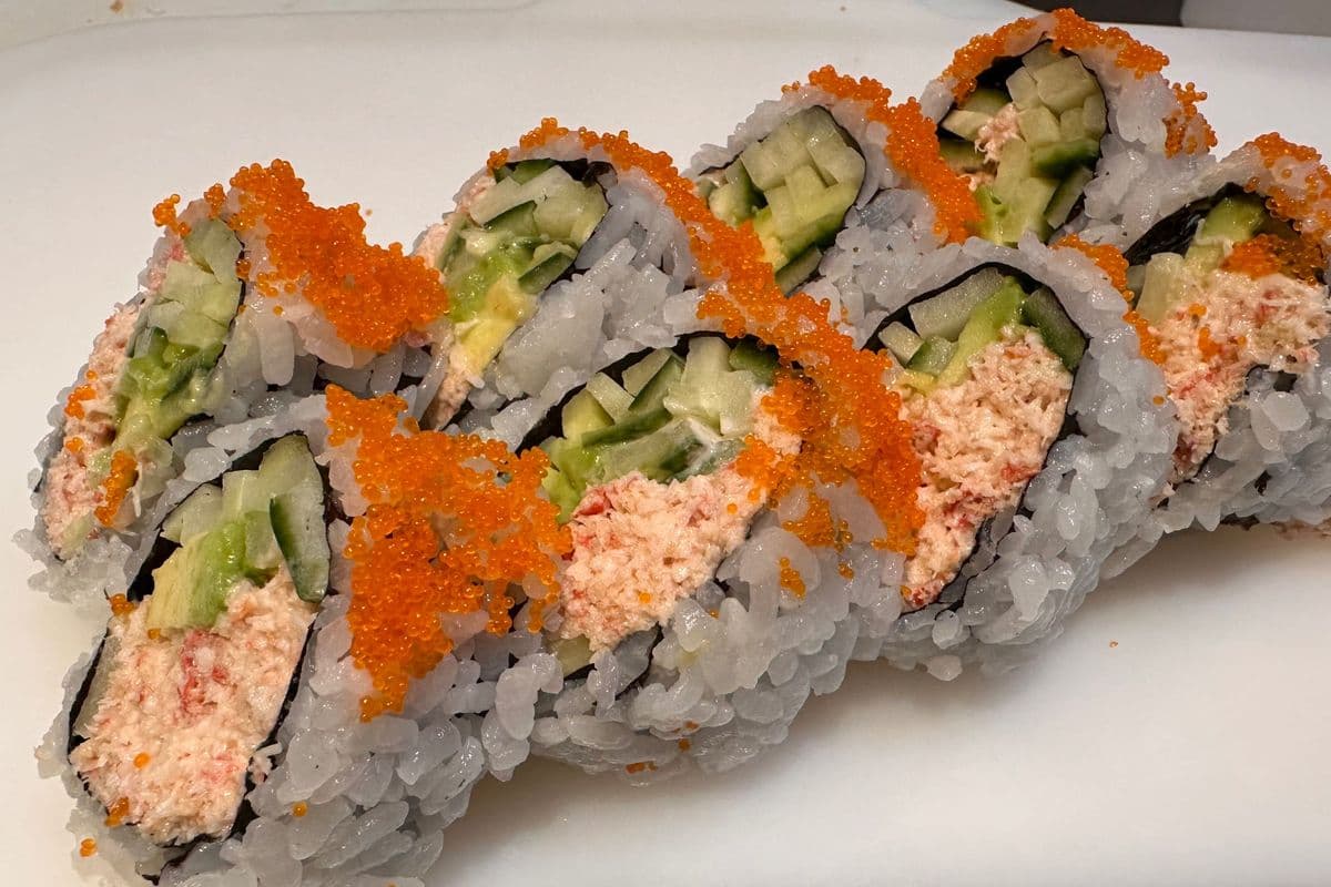 G7.Real Crab California Roll (8 pcs)