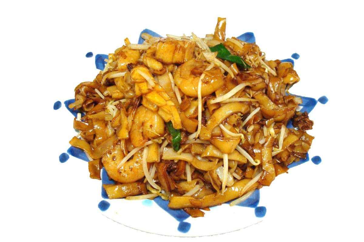 302. Dry-Fried Rice Noodle with Seafood in XO Sauce Ⅹ〇 醬干炒海鮮河