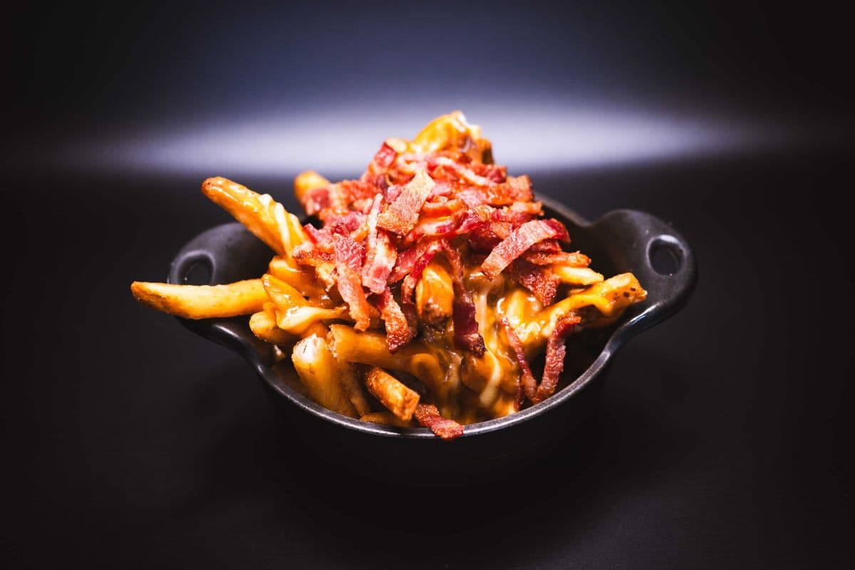 Bacon Cheddar Poutine