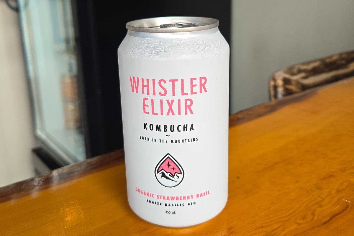 Whistler Elixir Strawberry Basil Kombucha (355ml)