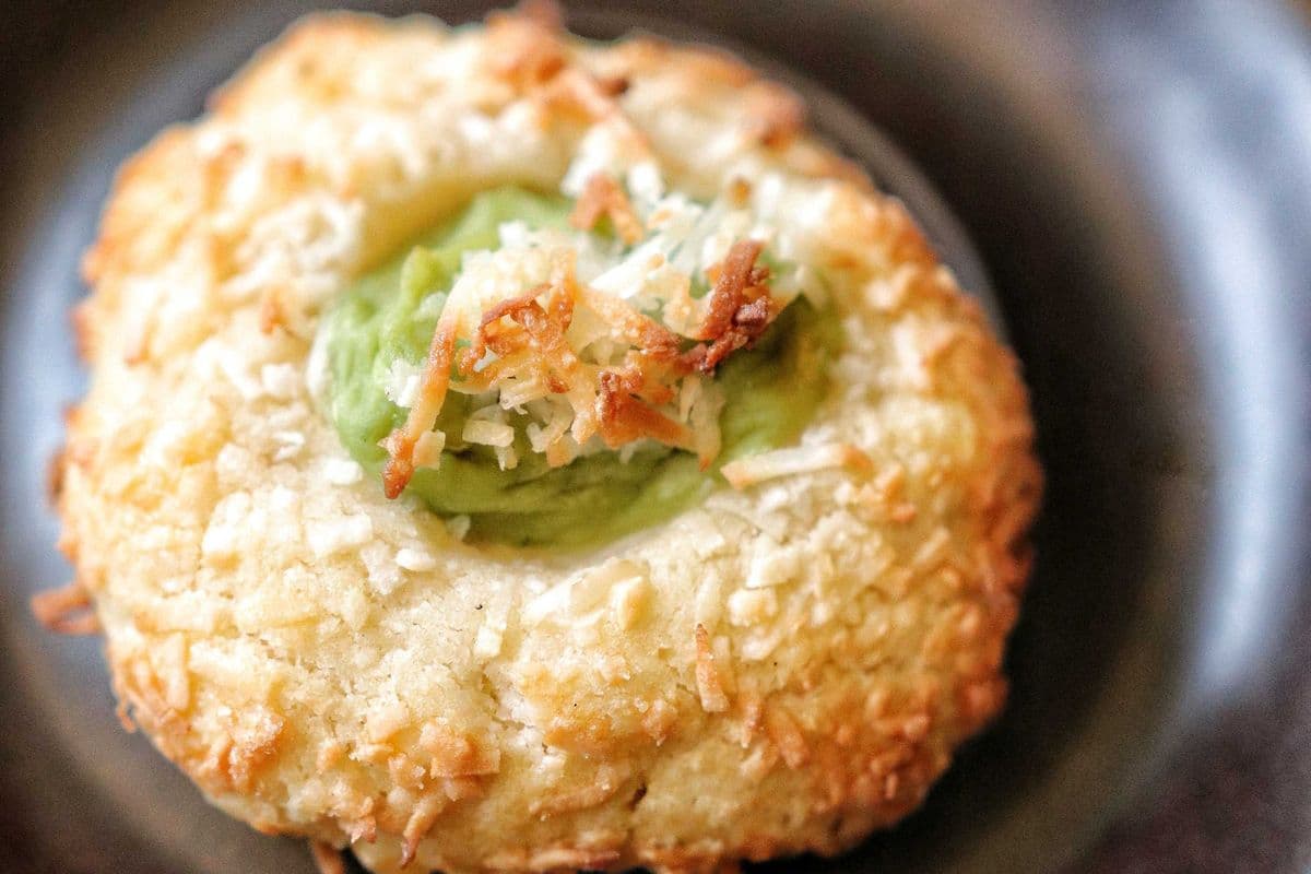 Pandan Coconut Cookie