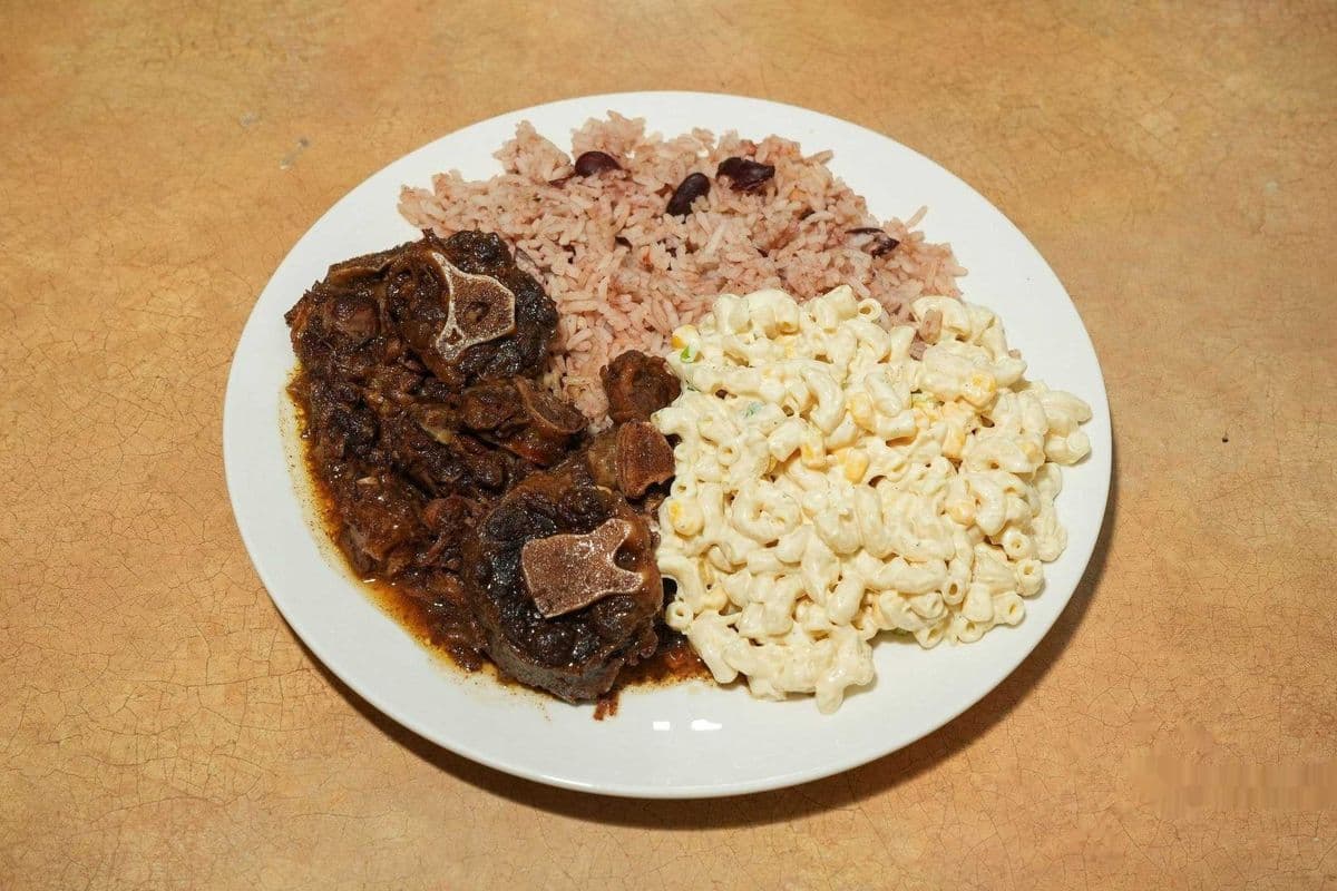 Small Oxtail Dinner
