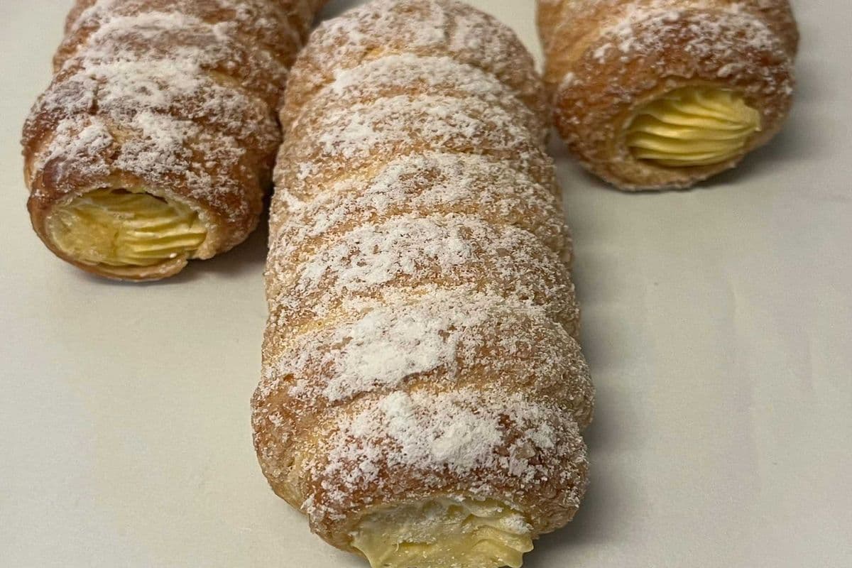 Cream Horns