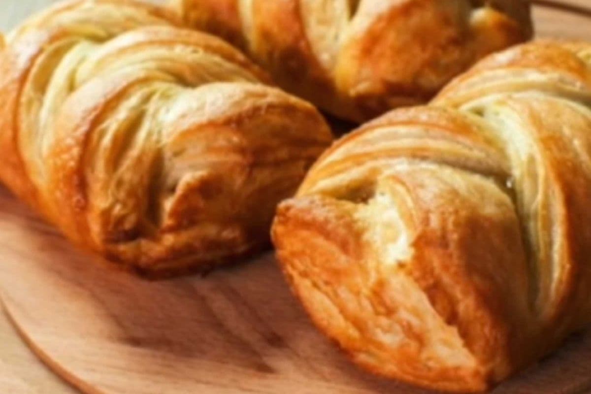 Apple Turnovers