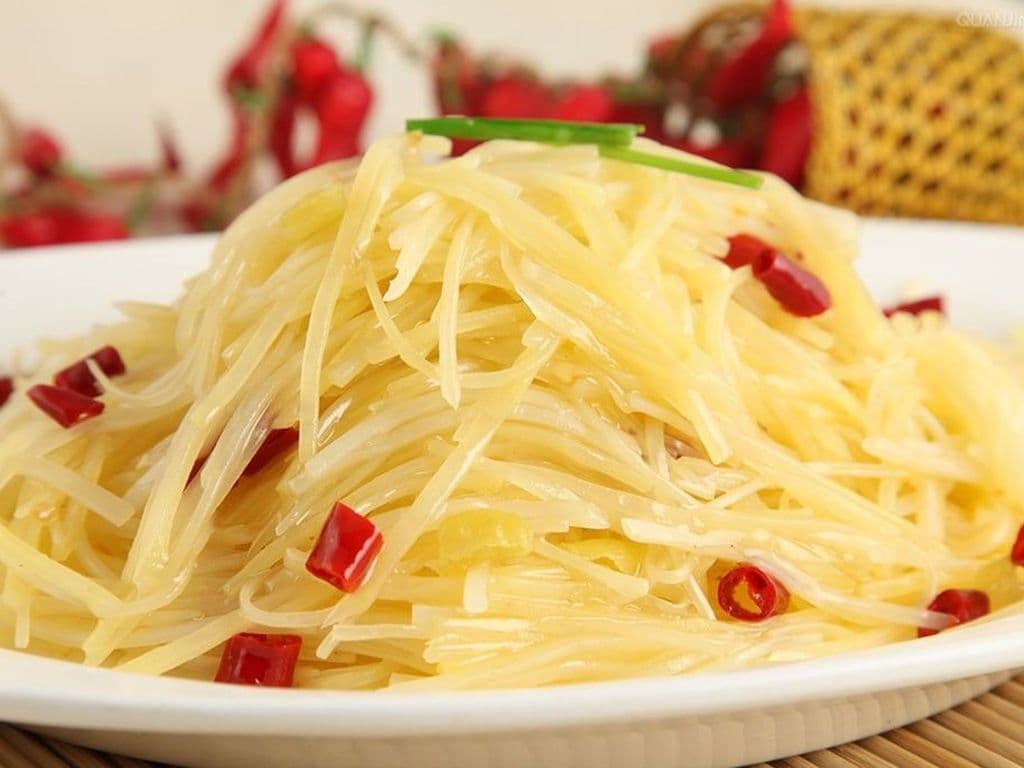 92.Hot&Sour Shredded Potato酸辣土豆丝
