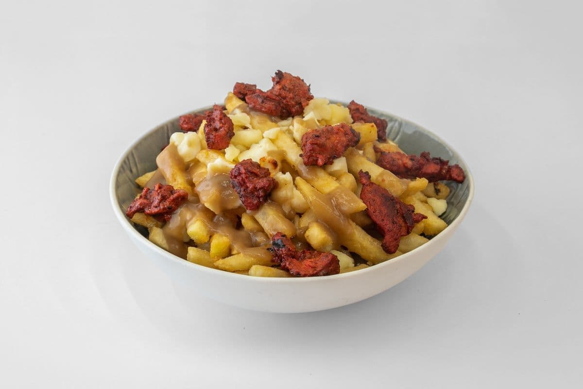 Tandoori Chicken Poutine