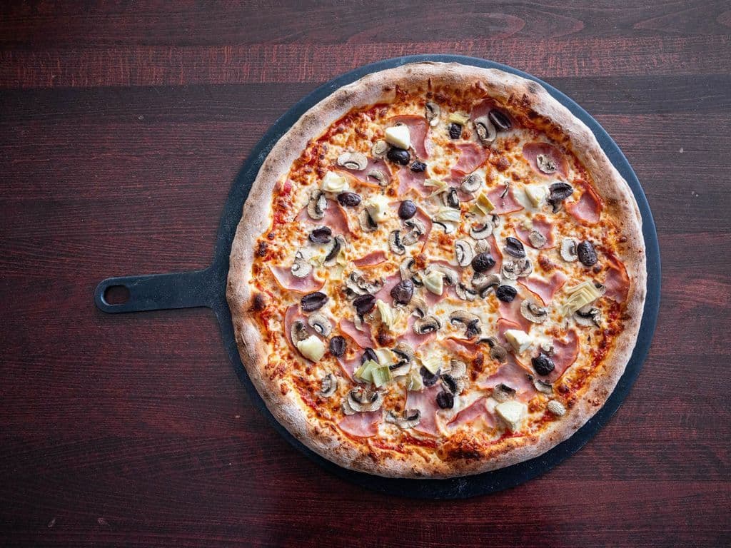 Pizza Capricciosa