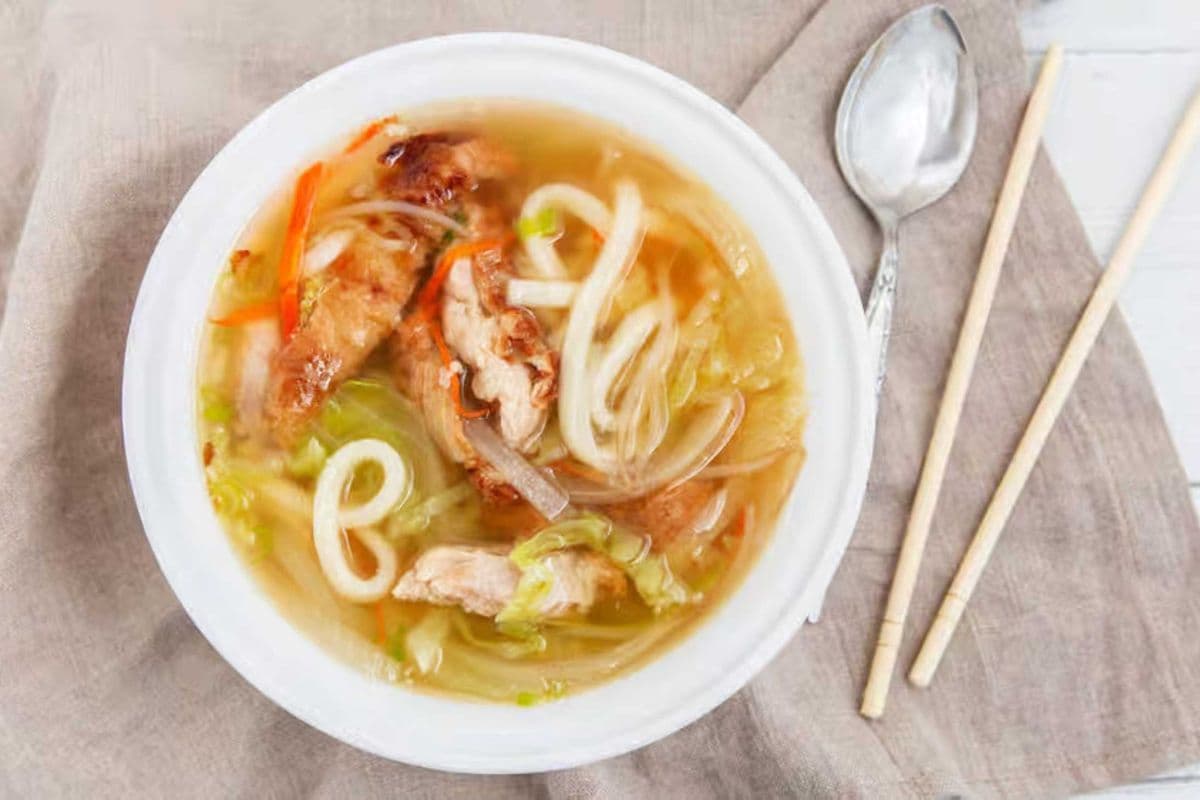 Chicken Udon (Japanese Noodle Soup)