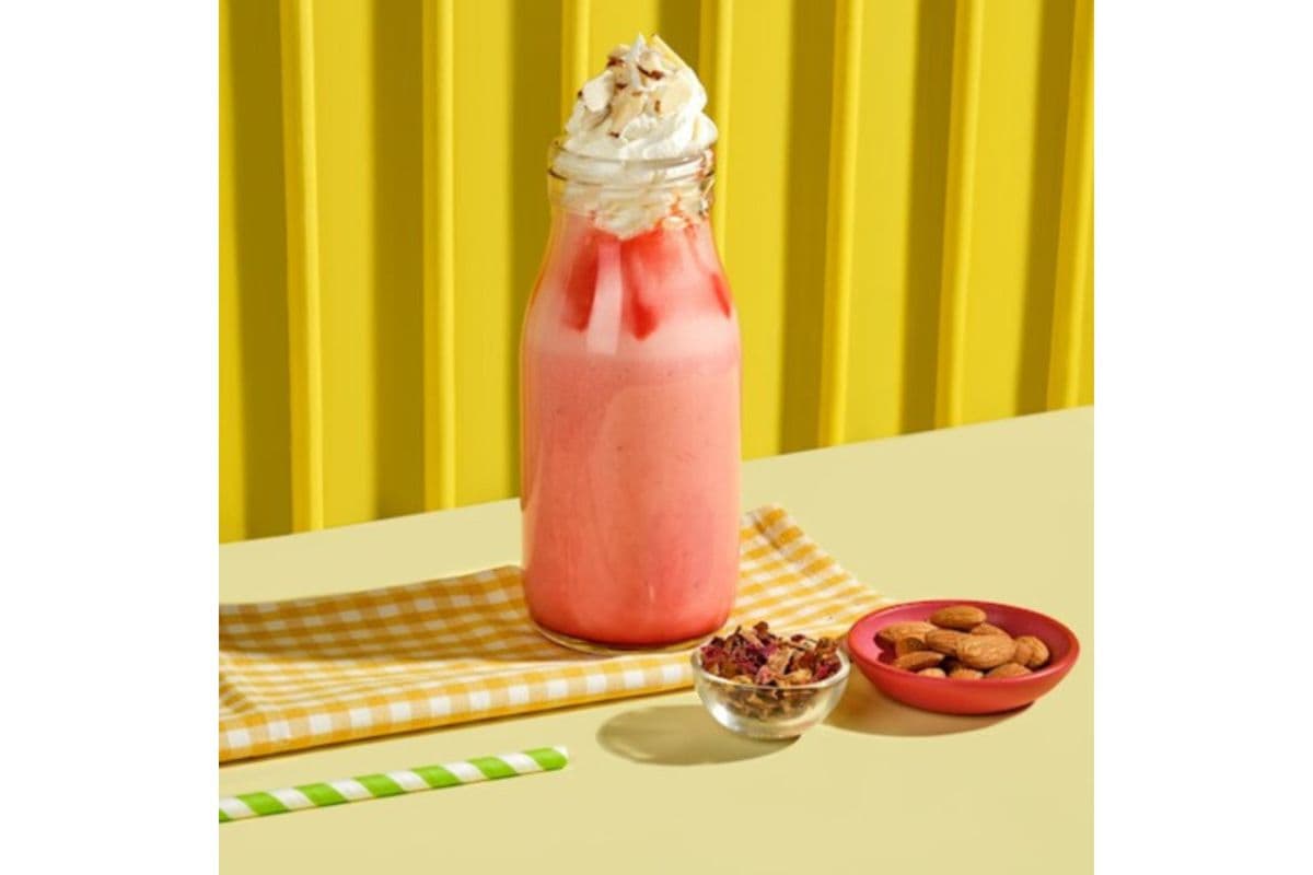 Almond Banana Rose