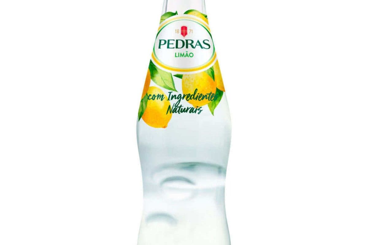 Carbonated Lemon Water