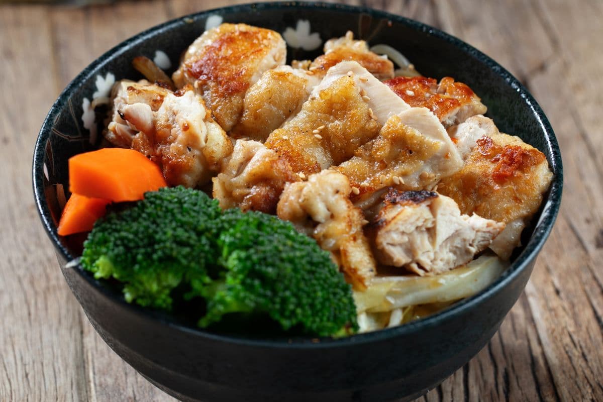 J02. ChickenTeriyaki Don