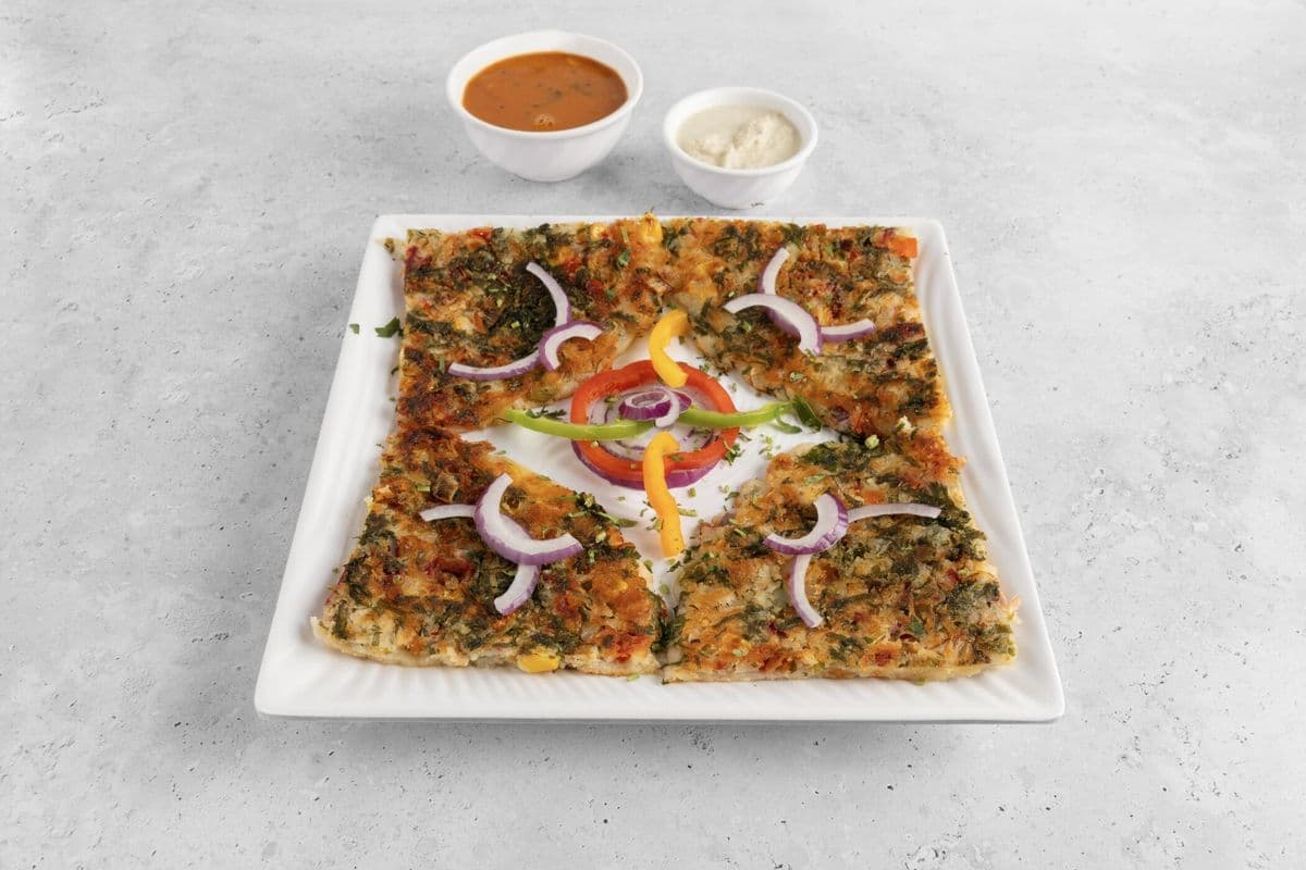 Double Roast Mix Veg Uttapam