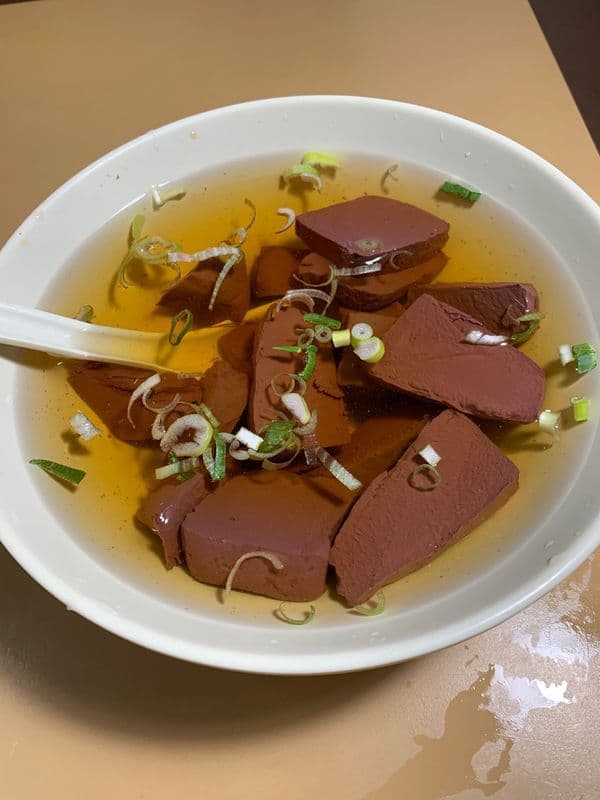 88. Pig's Blood Jello in Soup 豬紅湯