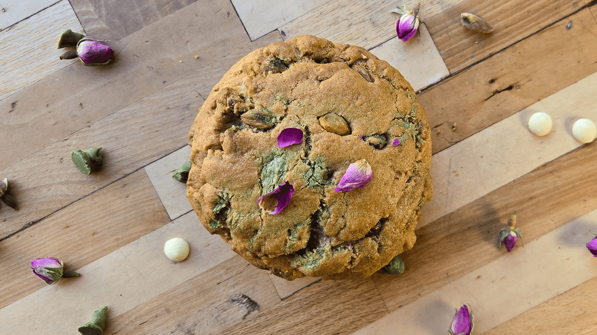 Pistachio White Chocolate Cookie