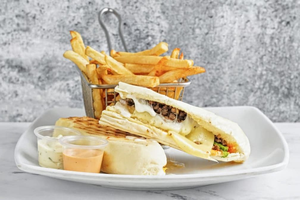 Minced Meat Panini / Viande hachée