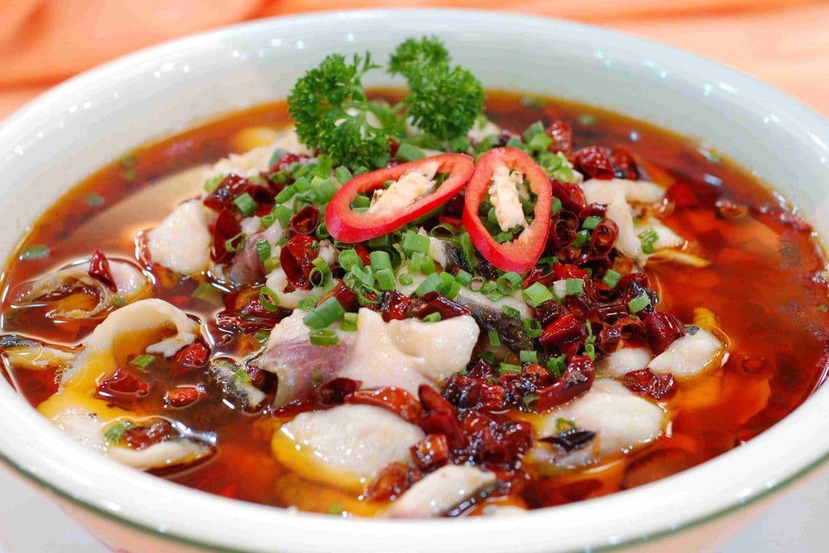 28. Sliced Fish in Szechuan Hot Chilli Oil 川香水煮鱼