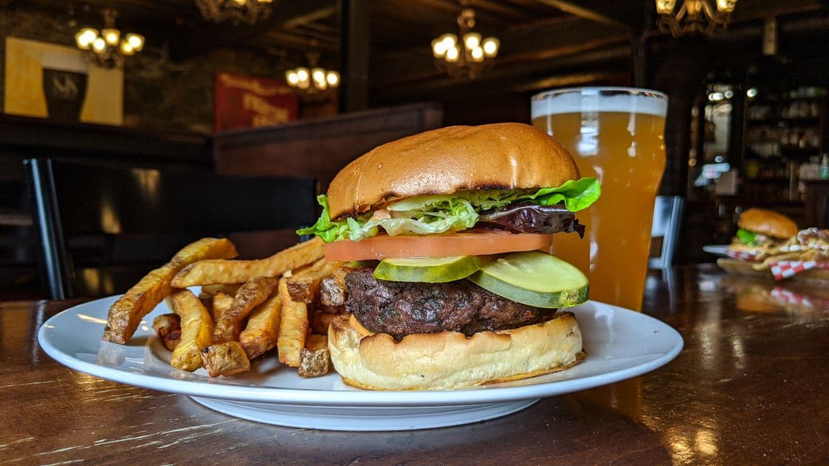 The Classic Burger