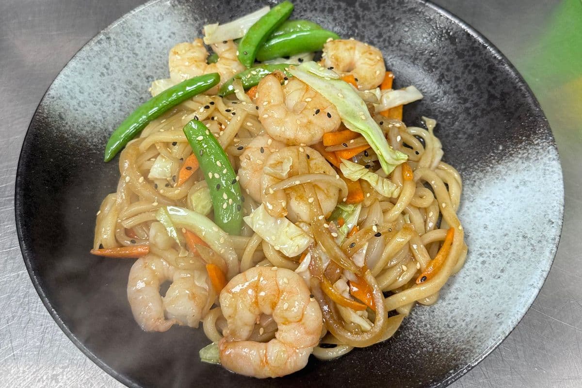 K5. Shrimp with Udon Noodles