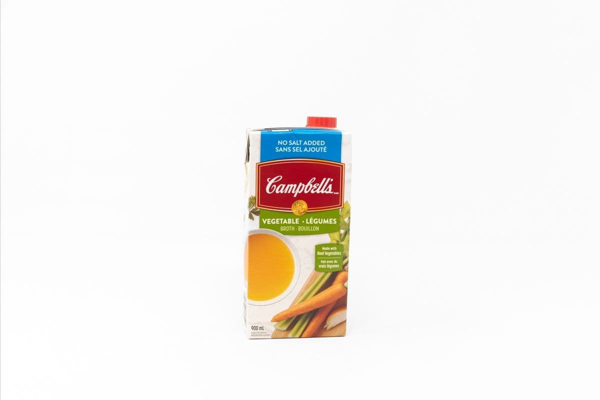 Compliments Broth (900 ml)