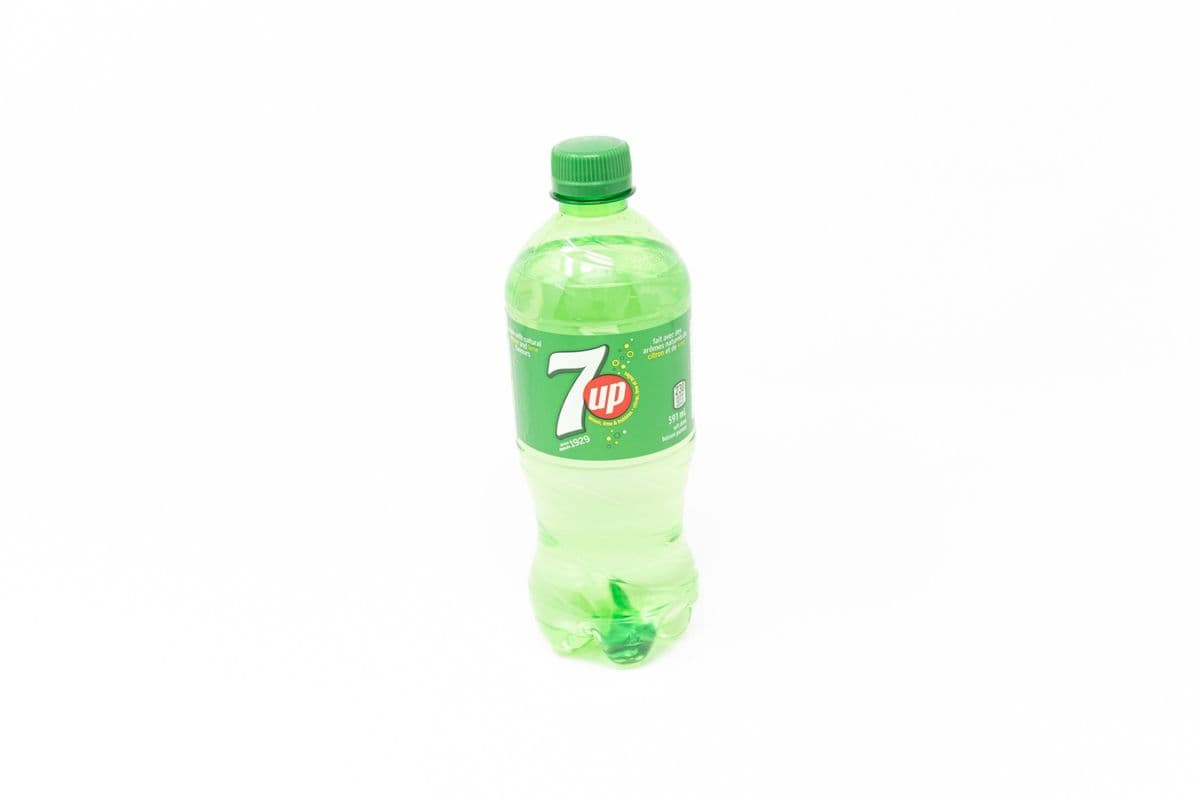 7 Up (591 ml)