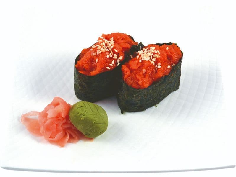 E7. Spicy Tuna Nigiri