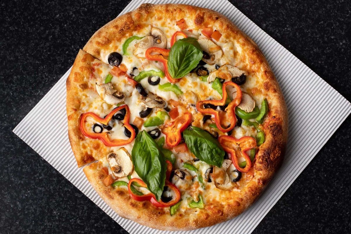 Vegetarian Pizza-Only One Size 12" (12'' Medium)