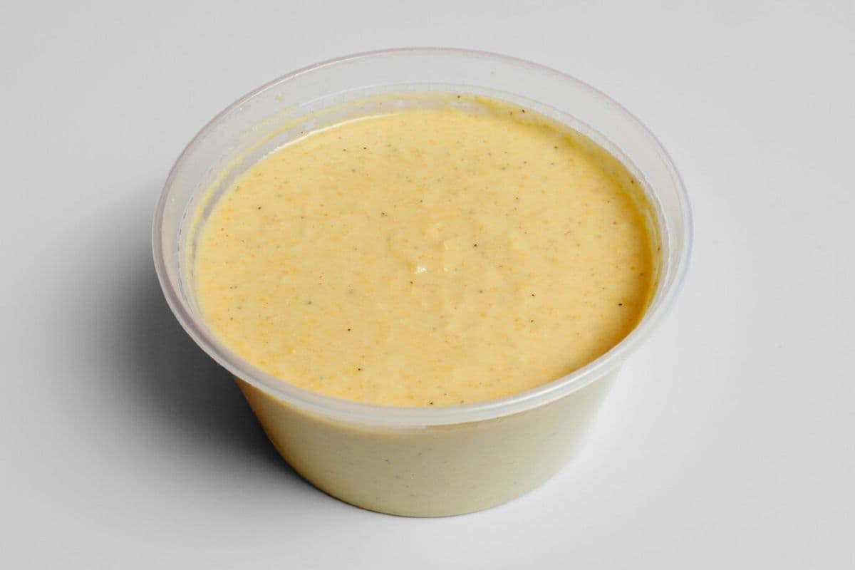 Home Grown Hummus (16 oz)