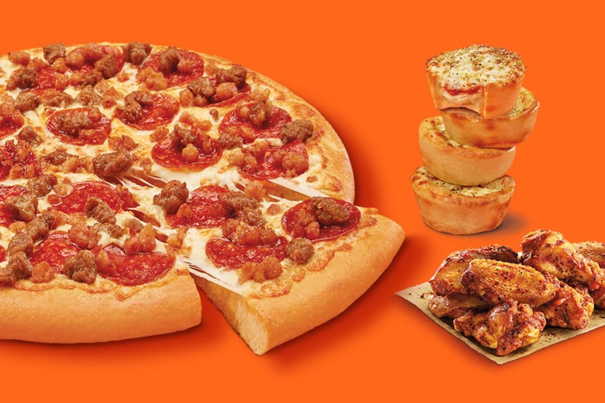 Large Fan Favourite Bundle: Large 3MT, Caesar Wings & 3 Cheese & Herbs Crazy Puffs