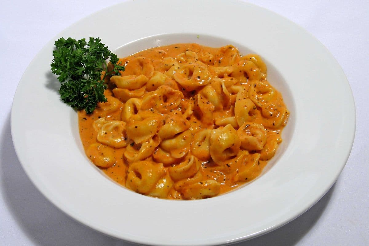 Tortellini sauce rosée