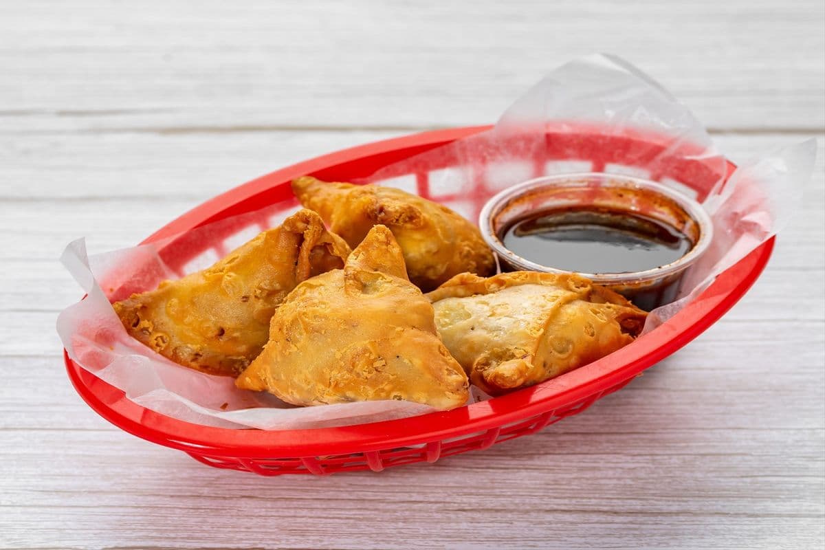 Samosa (4 pcs)