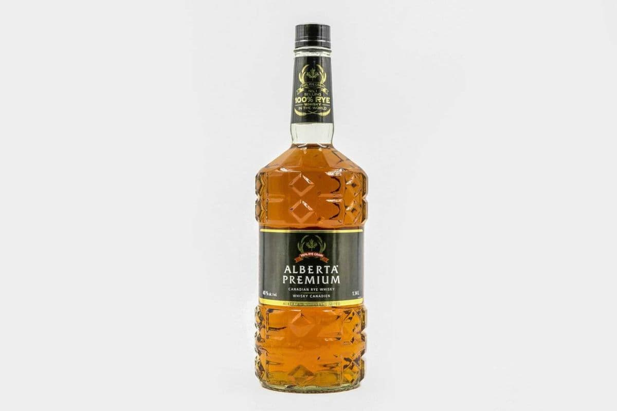 Alberta Premium Canadian Rye Whiskey (1 x 1140ml)
