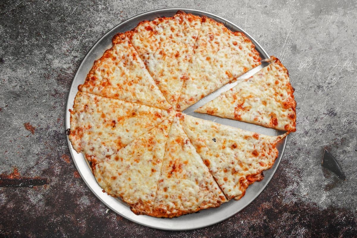 16" Tomato Sauce and Cheese Pizza