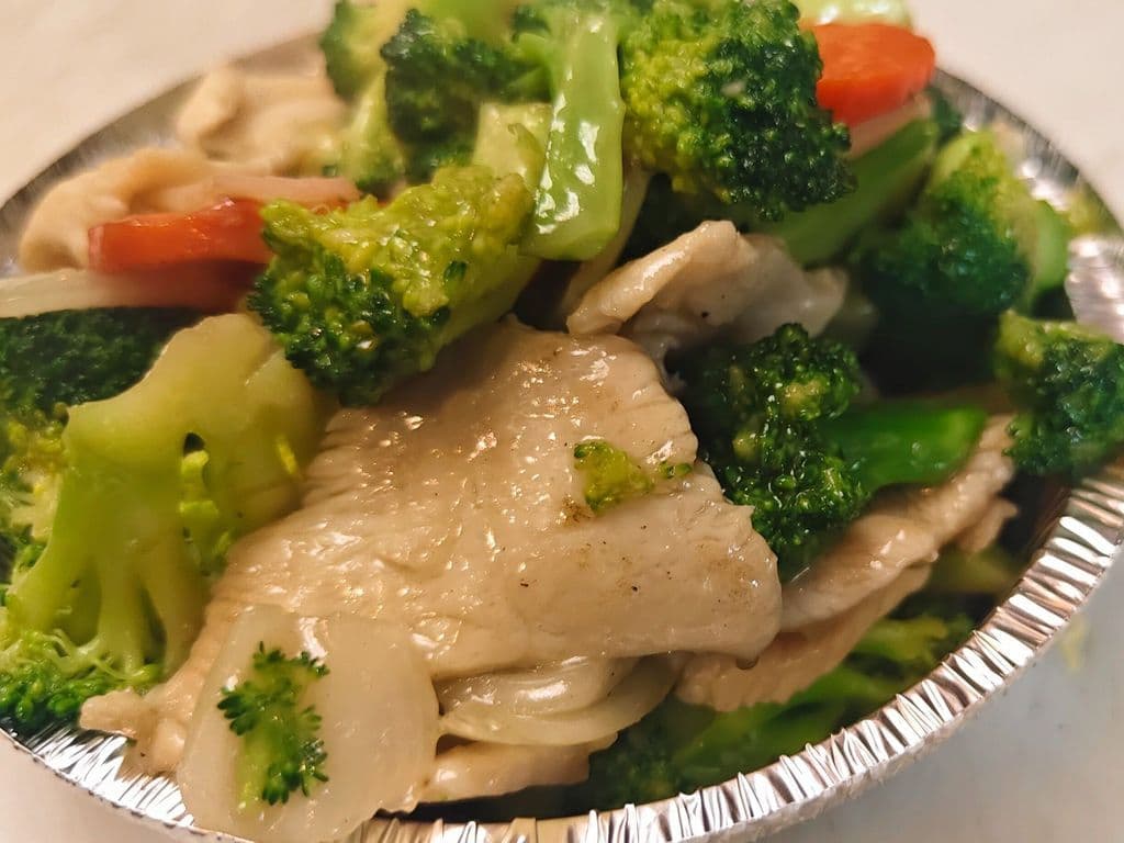 Sliced Chicken W/ Broccoli - OO