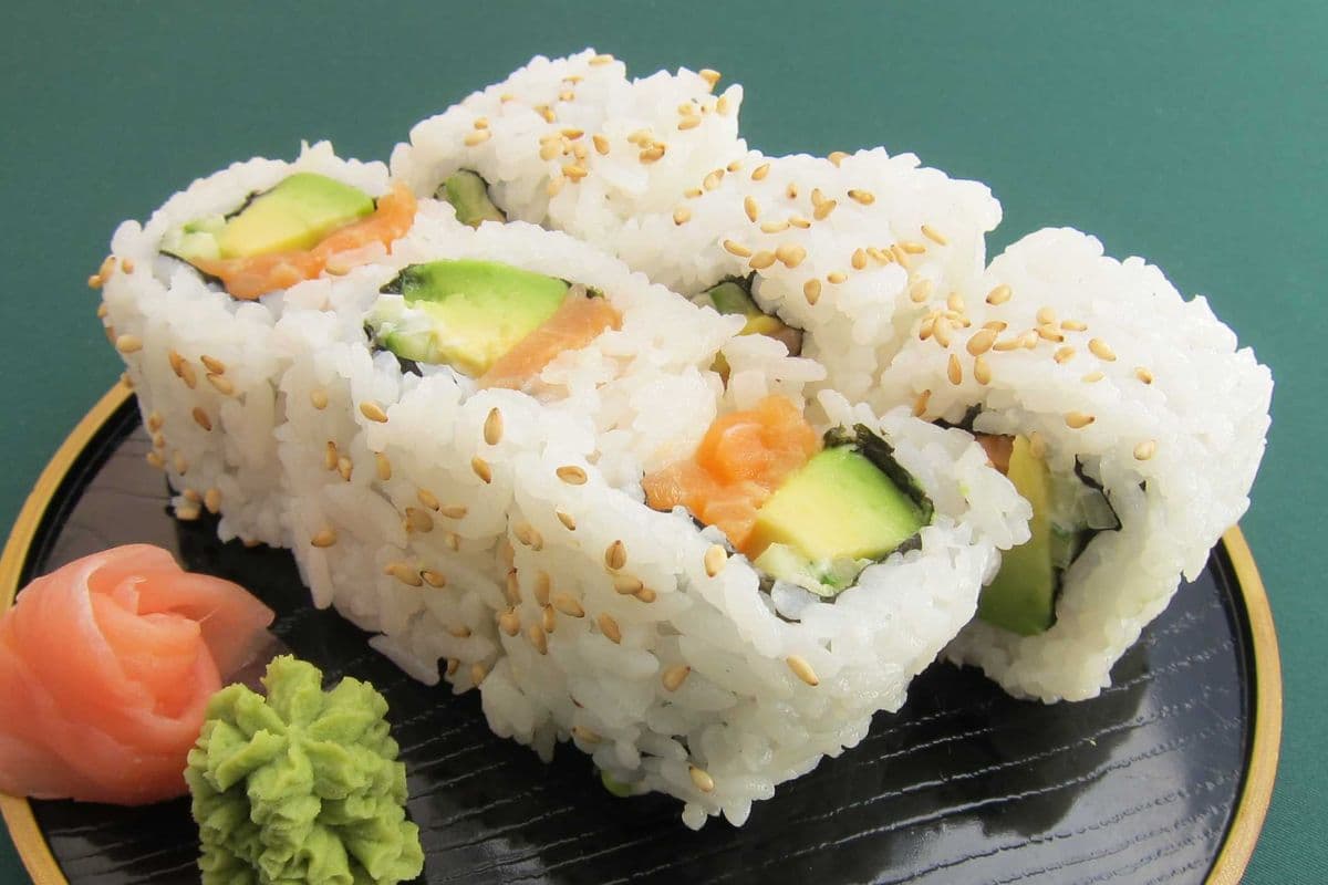 Avocado and Salmon Roll