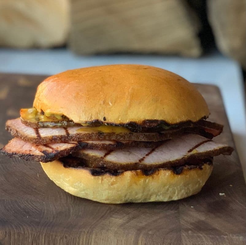 Peameal on a Bun